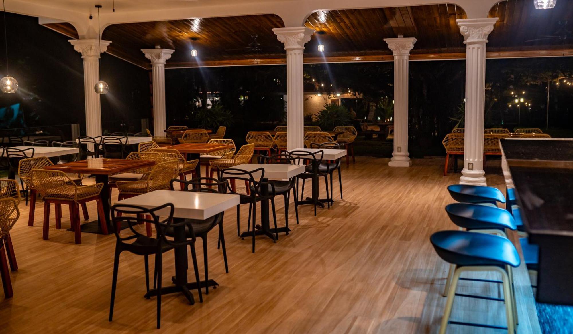 Hotel Los Higuerones Paso Canoas Eksteriør billede
