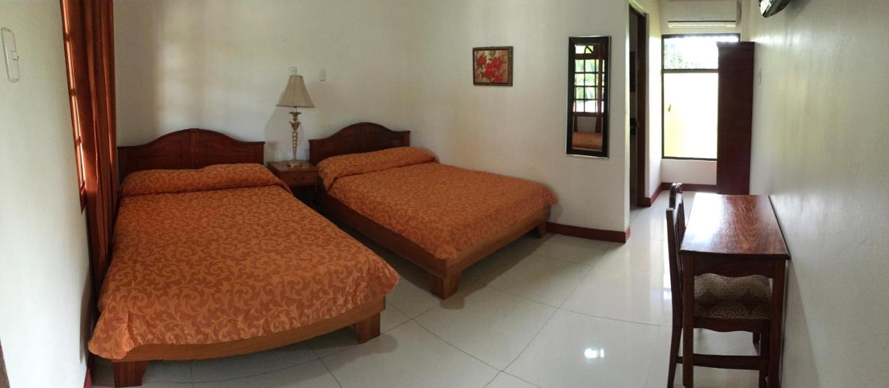 Hotel Los Higuerones Paso Canoas Eksteriør billede