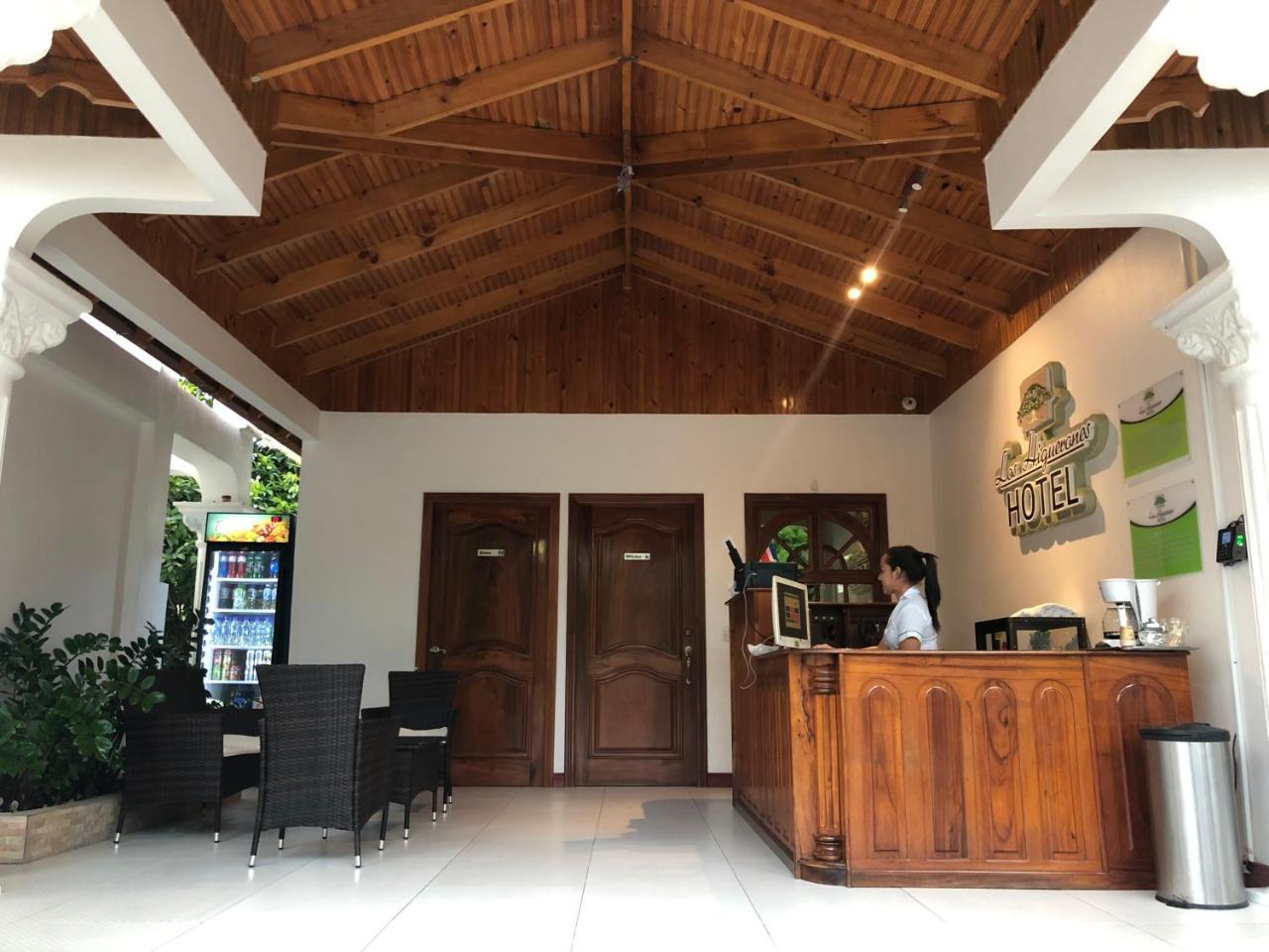 Hotel Los Higuerones Paso Canoas Eksteriør billede