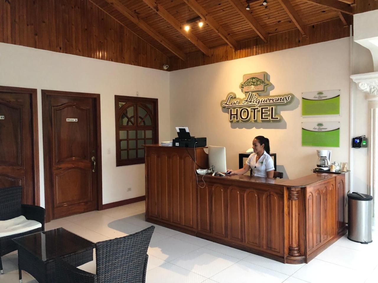 Hotel Los Higuerones Paso Canoas Eksteriør billede