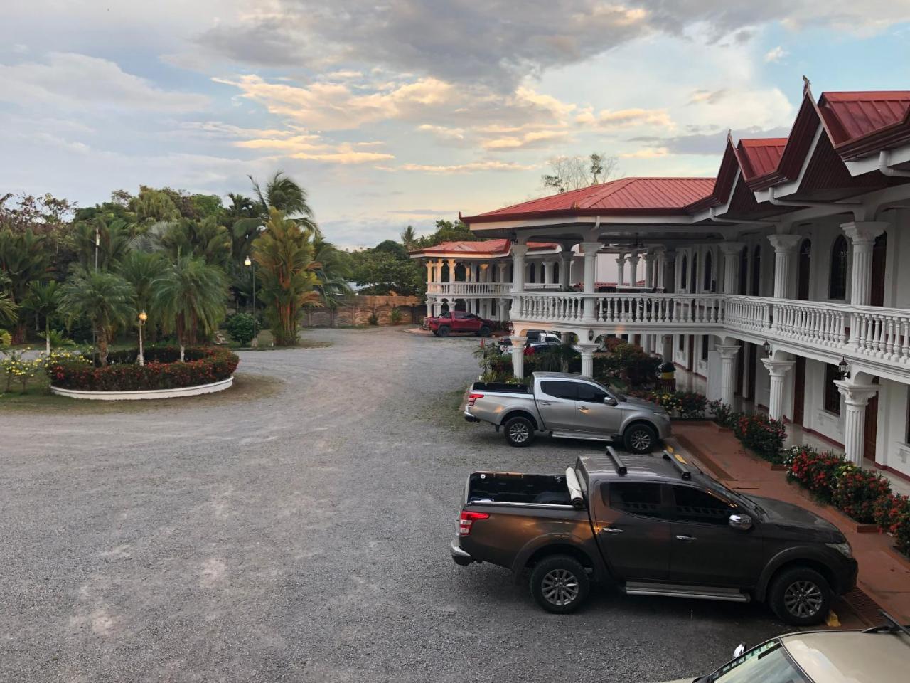 Hotel Los Higuerones Paso Canoas Eksteriør billede