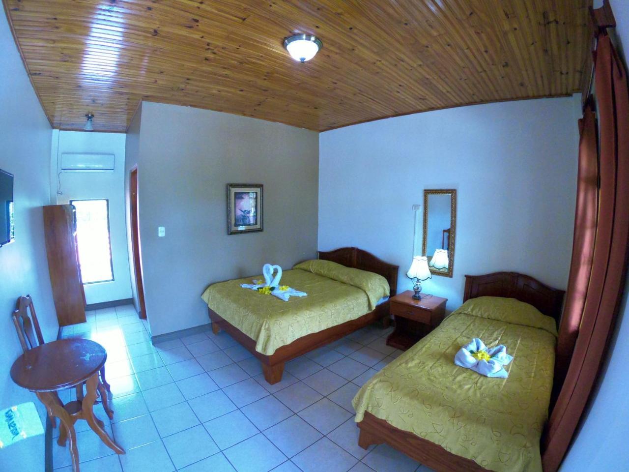 Hotel Los Higuerones Paso Canoas Eksteriør billede