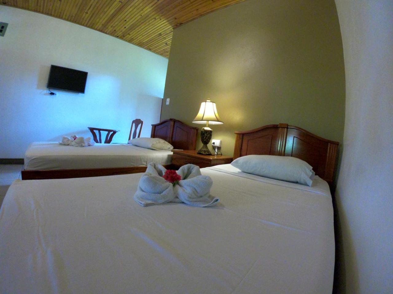 Hotel Los Higuerones Paso Canoas Eksteriør billede